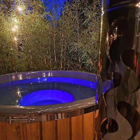 Grand Et Moucherolles - Jacuzzi - 17 Pers Lägenhet *